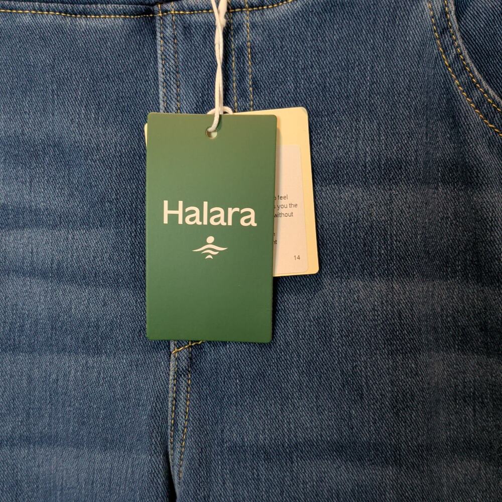 NWT Halara Women's Sz XL Flex Stretch Pull On Denim Bootcut Jeans High Waist - Picture 2 of 6